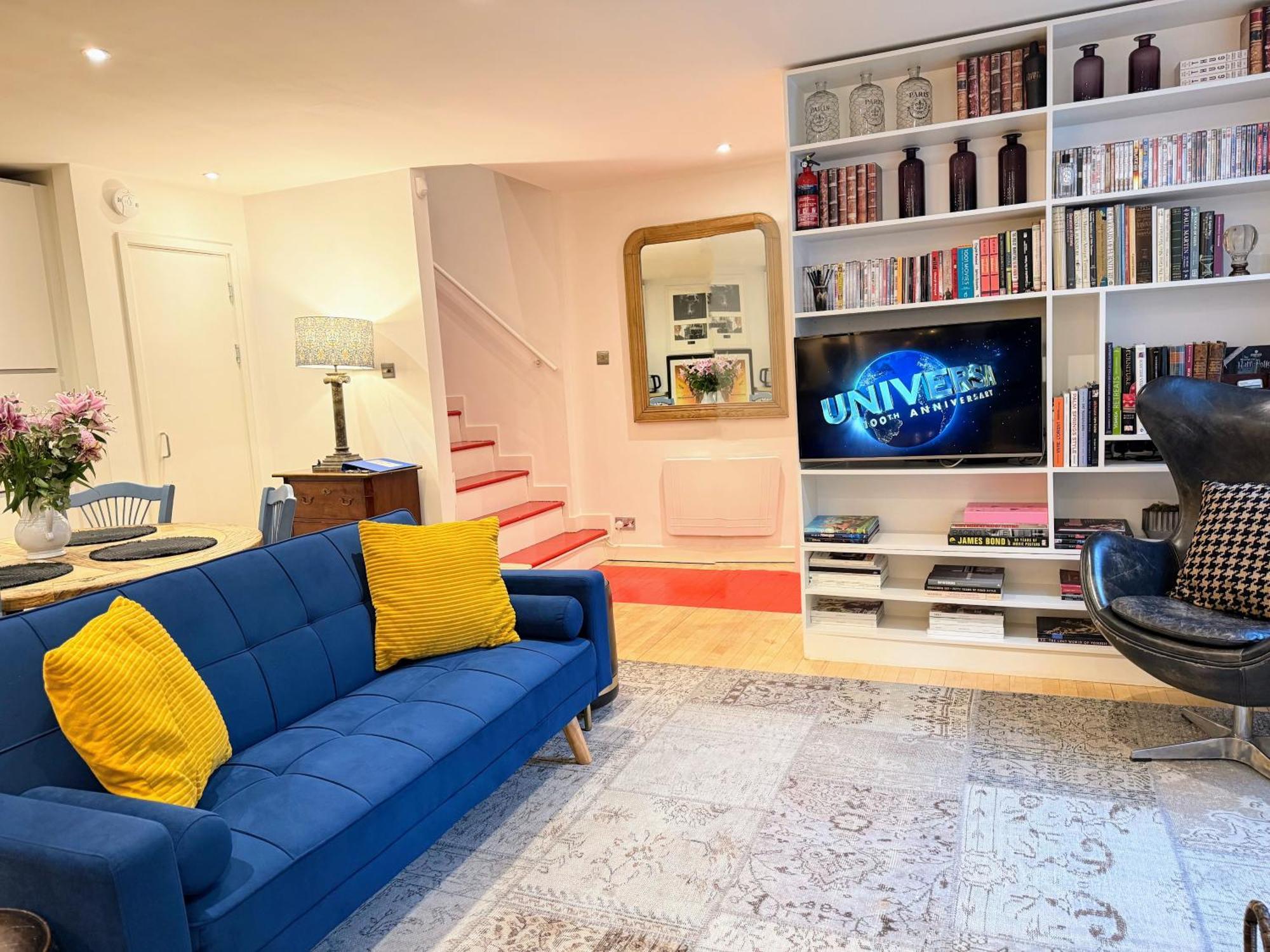 Spacious West End Duplex Apartment, W1 Central London Ngoại thất bức ảnh