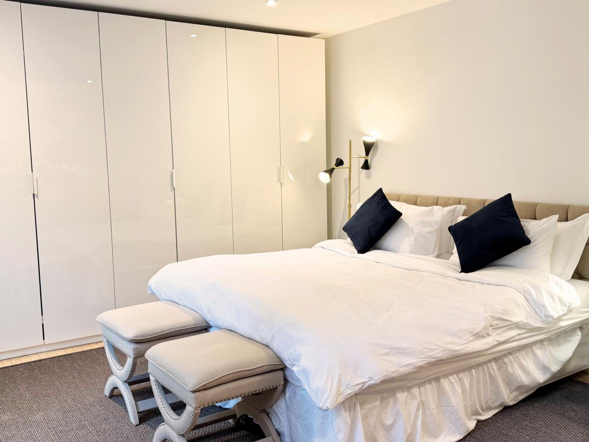 Spacious West End Duplex Apartment, W1 Central London Ngoại thất bức ảnh