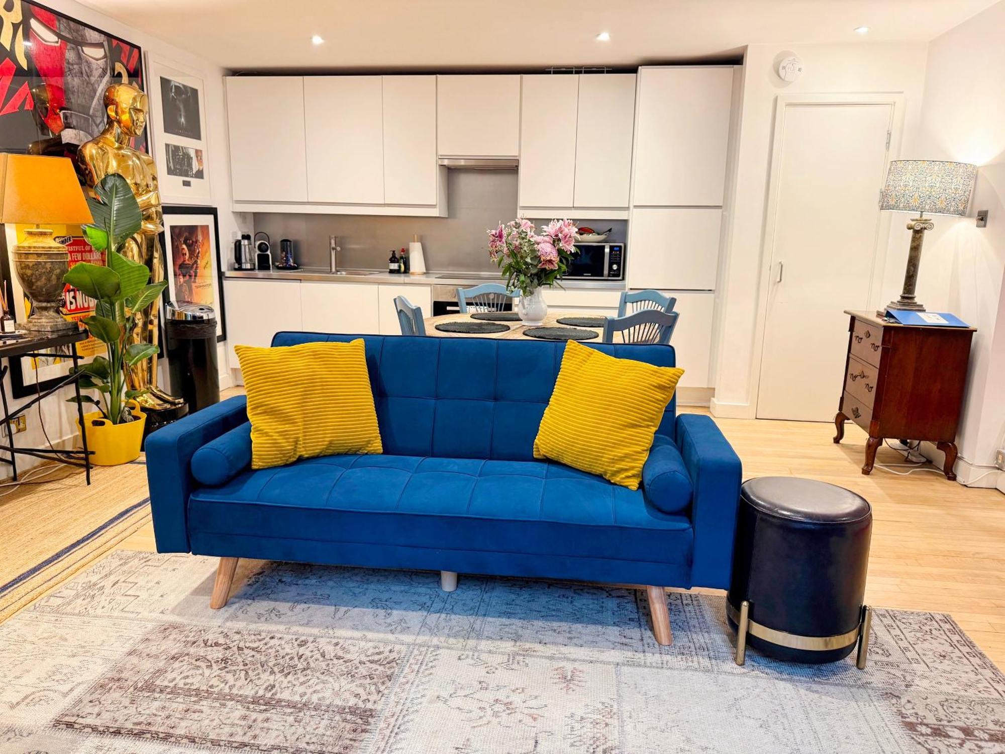 Spacious West End Duplex Apartment, W1 Central London Ngoại thất bức ảnh